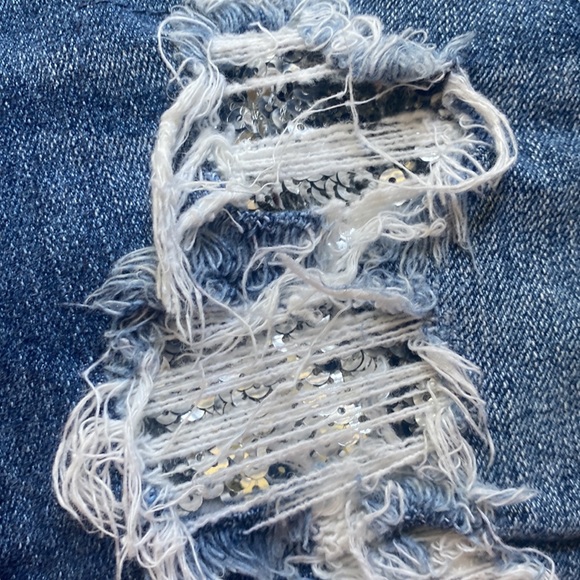 Decree Sequin Distressed Denim Shorts — Size 3!! - Picture 2 of 6